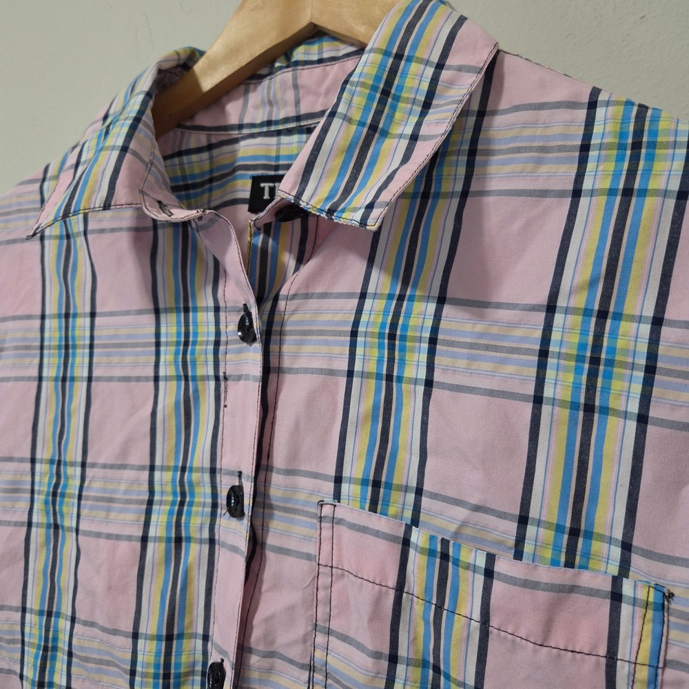 Thrill Jeans Womens 1X Pink Plaid Roll Tab Sleeve Button Up Shirt Raw Hem - Picture 2 of 6